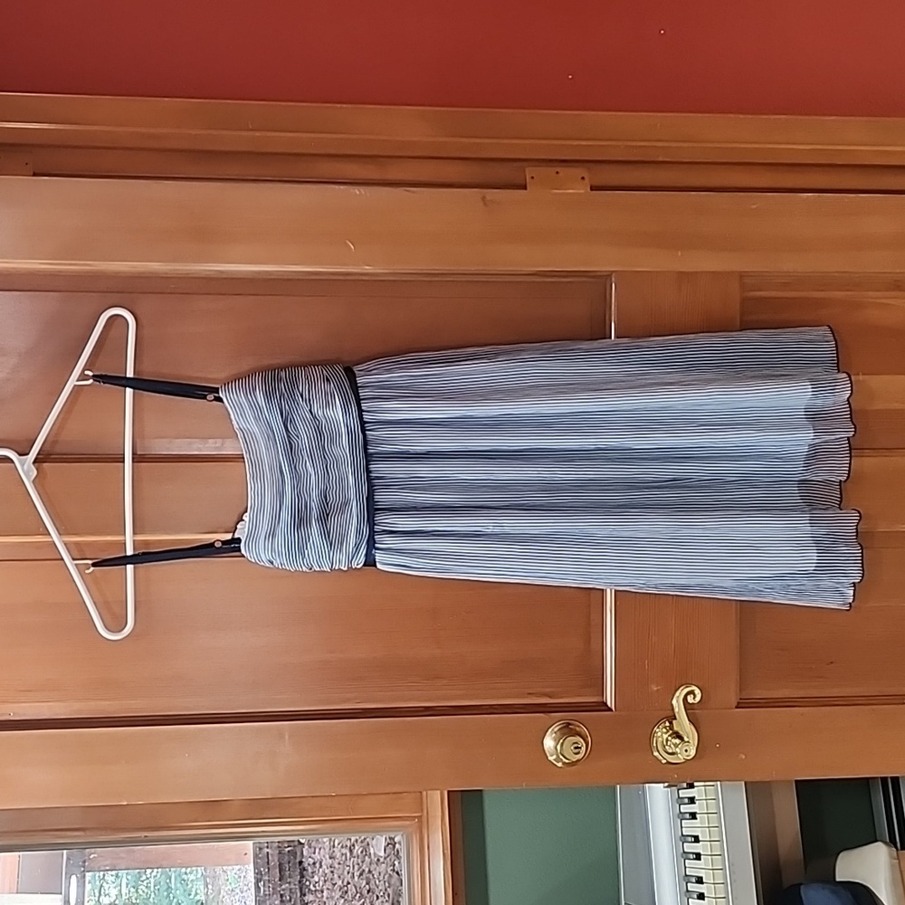 Really pretty NWOT sundress  sz med